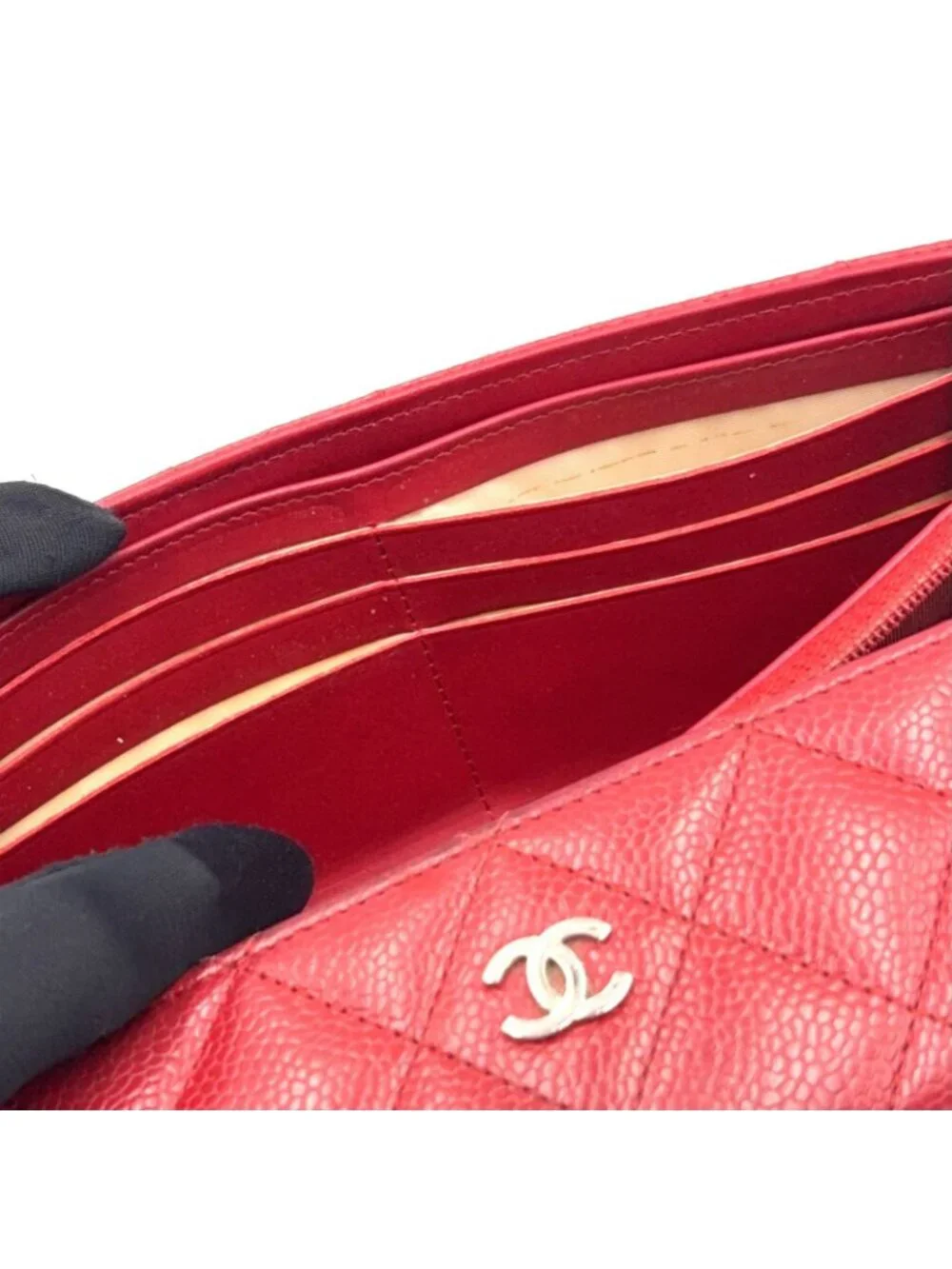 Chanel Quilted Caviar Leather Red Wallet Silver